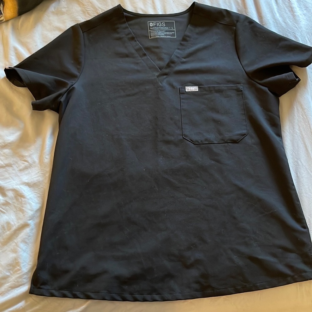 Catarina™ One-Pocket Scrub Top